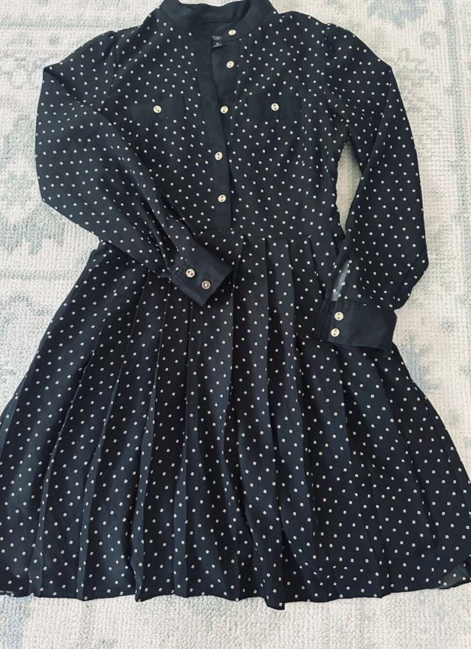 Ann Taylor Petite Long Sleeve Pleated Shirtdress in Black and Gold Dot Print